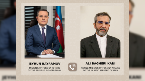 Ceyhun Bayramov Əli Bağeri ilə danışıqlar apardı