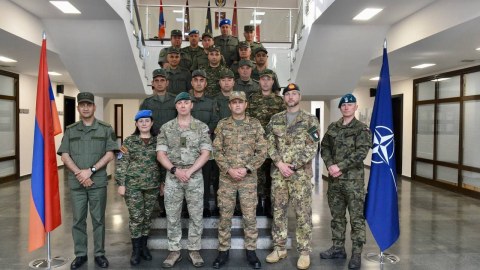 NATO Ermənistan ordusu üçün təlim keçdi - FOTO