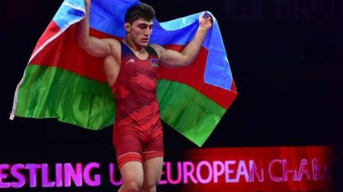 Güləşçimiz Avropa çempionu oldu 