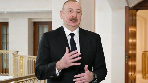 Nefti olmayan ölkələr nefti olan ölkələri ittiham etməməlidir - Prezident 