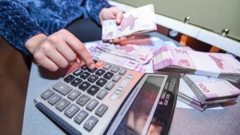 Ötən ilin büdcəsində kəsir nə qədər olub? - RƏSMİ RƏQƏMLƏR