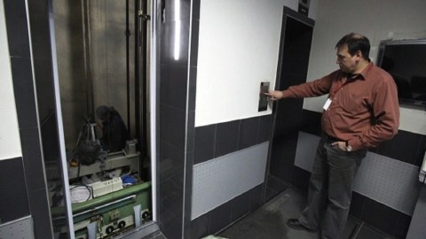 Köhnəlmiş 70 min liftin istismar müddəti uzadılacaq