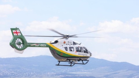 Gürcüstan Fransadan helikopter aldı - Sərhəd üçün...