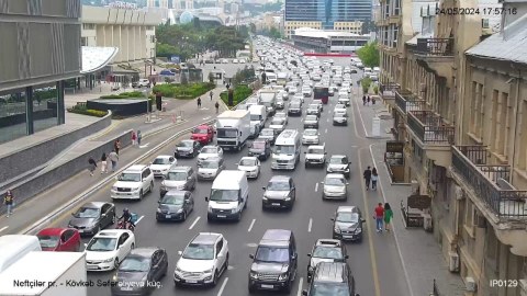 Hansı yollarda tıxac var? - SİYAHI