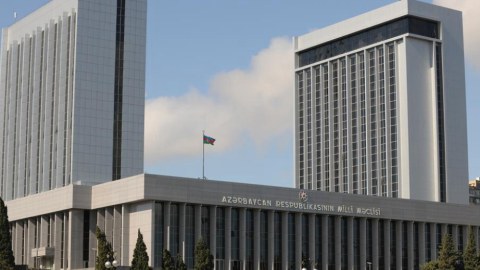 Milli Məclisdən Çexiyaya SƏRT CAVAB