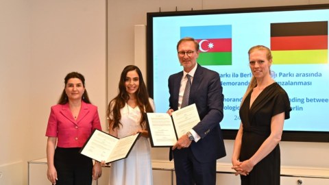 Leyla Əliyeva Berlində səfərdədir - FOTO