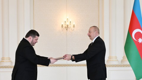 Ukraynanın yeni səfiri etimadnaməsini İlham Əliyevə təqdim etdi