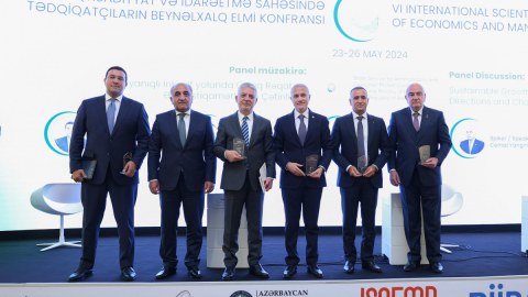 UNEC-də keçirilən Beynəlxalq Elmi Konfrans yekunlaşdı - FOTO