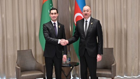 Sərdar Berdiməhəmmədov İlham Əliyevə məktub göndərdi
