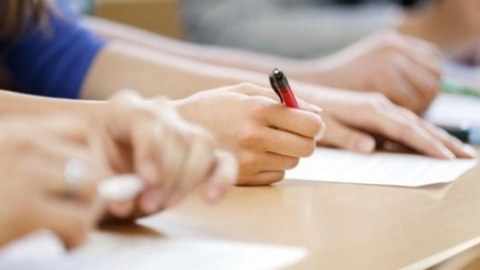 48 mindən çox abituriyent imtahan verib - YENİLƏNİB