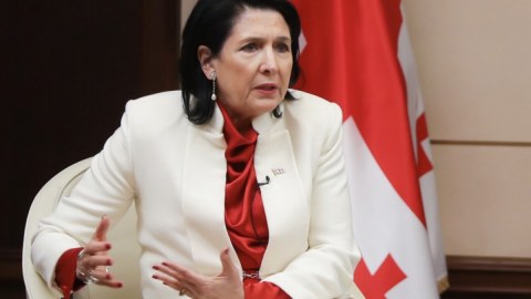 Parlament Prezidentin “xarici agentlər” haqda qanun layihəsinə vetosunu ləğv etdi