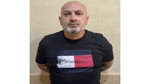 4 min manatlıq lotoreya biletlərini oğurlayan şəxs saxlanıldı