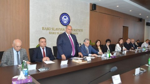 Bakı Slavyan Universitetində Müstəqillik Günü qeyd edilib - FOTO