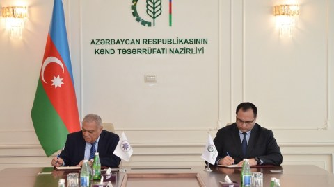 Nazirlik və Akademiya arasında memorandum imzalanıb