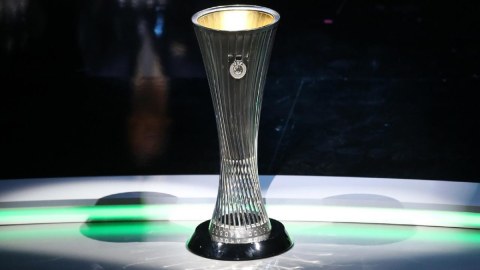 "Olimpiakos" UEFA Konfrans Liqasının qalibi oldu
