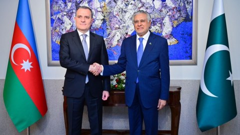 Ceyhun Bayramovun pakistanlı həmkarı ilə görüşü KEÇİRİLİR
