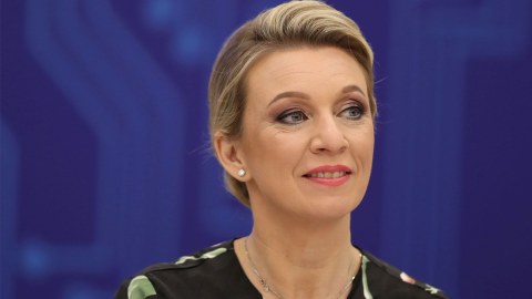 Ermənistandakı siyasi proseslər onların daxili işidir - Zaxarova