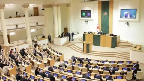 Gürcüstanda seçkilərlə bağlı dəyişiklik