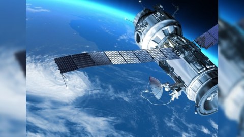 Çin Pakistan üçün kosmosa peyk göndərdi