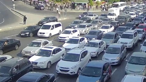 Bakıda yenə tıxac var 