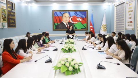 GDU-da elmi konfrans KEÇİRİLİB