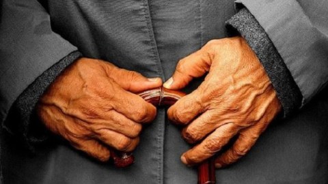 Azərbaycan əhalisinin hansı yaş qrupu çoxdur: uşaqlar, gənclər, ortayaşlılar, qocalar - CƏDVƏL