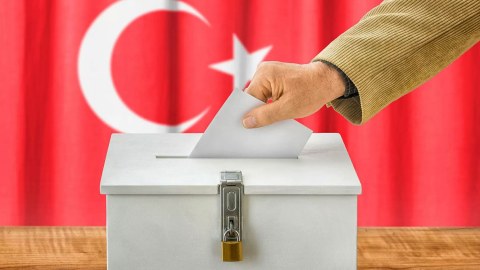 Bu gün Türkiyədə seçki var
