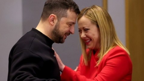Ukrayna G7 sammitində iştirak edəcək - Baş nazir