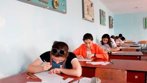 Universitetlərdə yaz imtahan sessiyası BAŞLADI