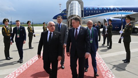 Əli Əsədov Belarusa getdi