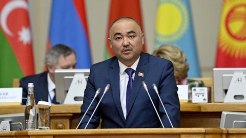 Qırğızıstan parlamentinin sədri Azərbaycana gələcək