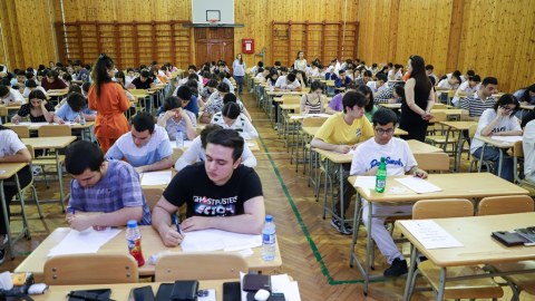 ADU-da yay imtаhаn sеssiyаsı başladı - FOTO