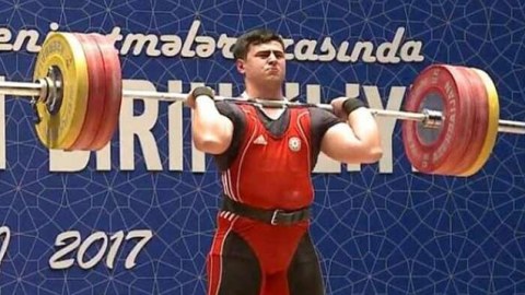 Azərbaycan çempionu həbs edildi
