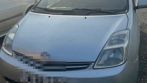 Narkotikin təsiri altında "Prius" sürdü, polis yaxaladı