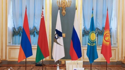 Putinin iqtisadi təşkilatı İrəvana toplaşacaq