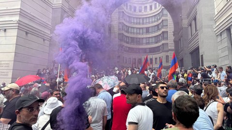 İrəvanda aksiya iştirakçılarına cinayət işi açıldı