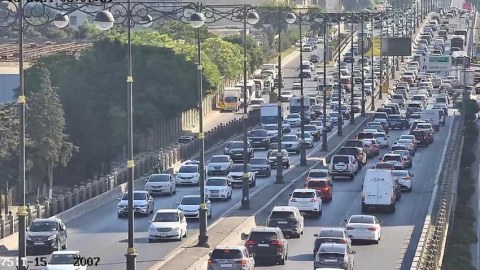 Hazırda bu yollarda tıxac var - SİYAHI