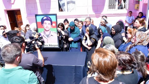Şəhid Rövşən Əliyev Xırdalan Şəhidlər Xiyabanında dəfn edildi - FOTO