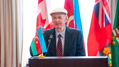 Kanada parlamentinin önündə Azərbaycan bayrağı qaldırıldı - FOTO