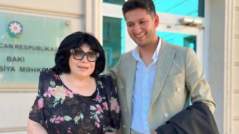 Flora Kərimova məhkəmədə Ülviyyə Alovluya qalib gəldi