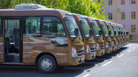 Polisə yeni avtobuslar verildi