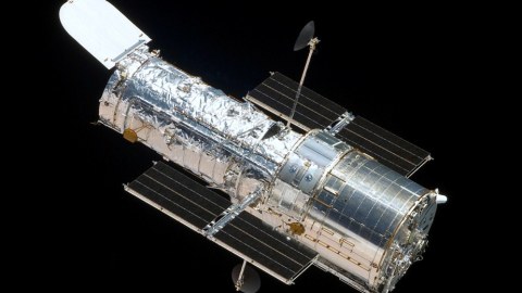 “Hubble” teleskopunun fəaliyyət dairəsi məhdudlaşır