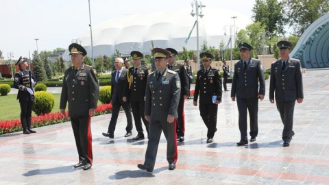 Kərim Vəliyev “Çimqan" təlim mərkəzində - FOTO