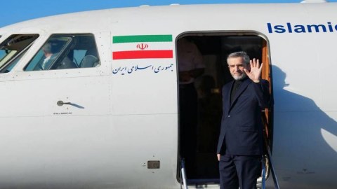 Əli Baqeri Türkiyəyə gedib