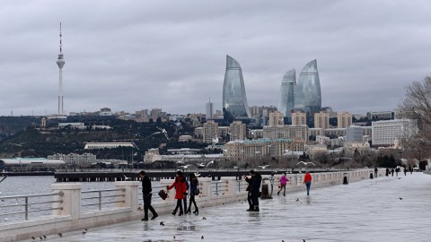 Bakıda yağış, bölgələrdə 35 dərəcə isti... - Günün havası