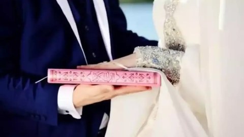 Azərbaycanda rəsmi nikah olmadan dini kəbin kəsilmir - AÇIQLAMA