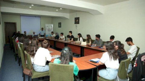 Ehtiyacı olan vətəndaşlara hüquqi yardım göstərilib