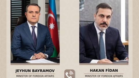 Ceyhun Bayramov Hakan Fidanla regionu müzakirə etdi