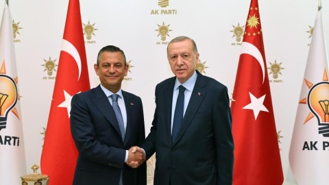 Ərdoğan 18 il sonra yenidən CHP QƏRARGAHINDA - YENİLƏNİB