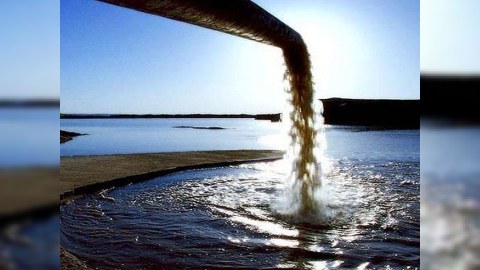 Xəzərin sahilində 2 iaşə obyekti çirkab sularını dənizə axıdıb
